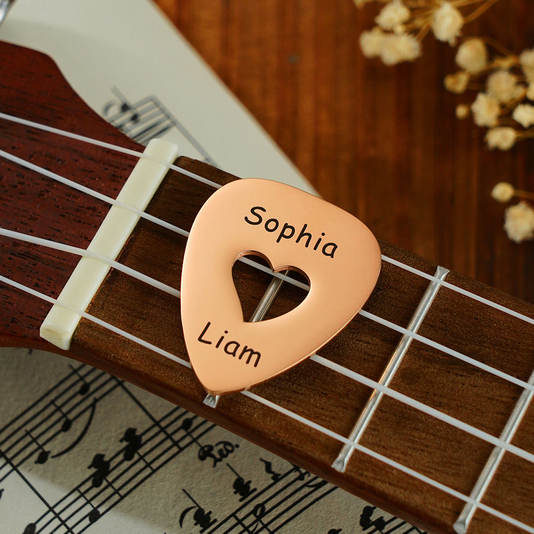 Custom Engraved Guitar Pick Heart-shaped Hollow Rose Gold Commemorate Gifts