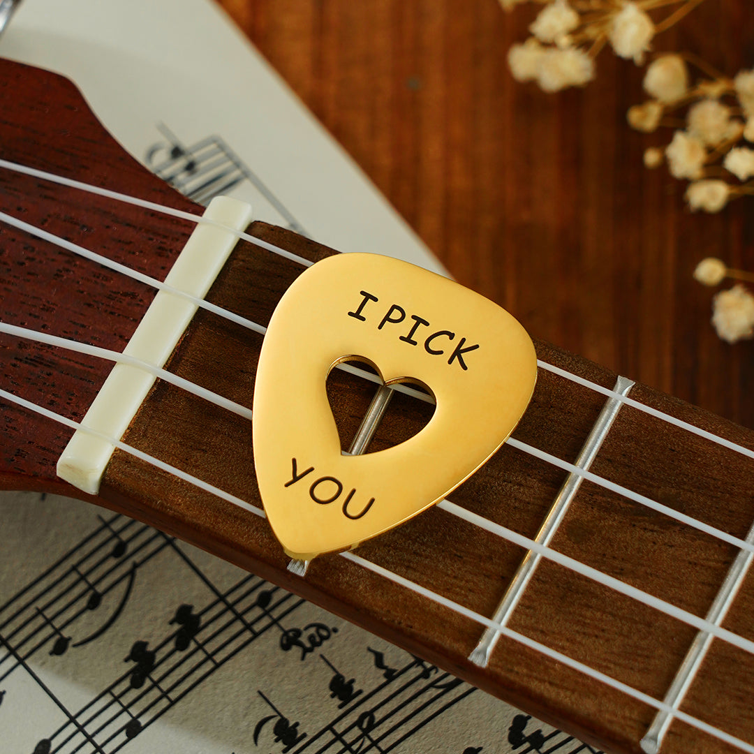 Custom Engraved Guitar Pick Heart-shaped Hollow Gold Commemorate Gifts