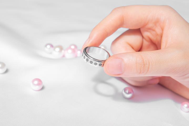 Flower Anxiety Ring Stainless Steel Fidget Ring Birthday Gift For Men Women