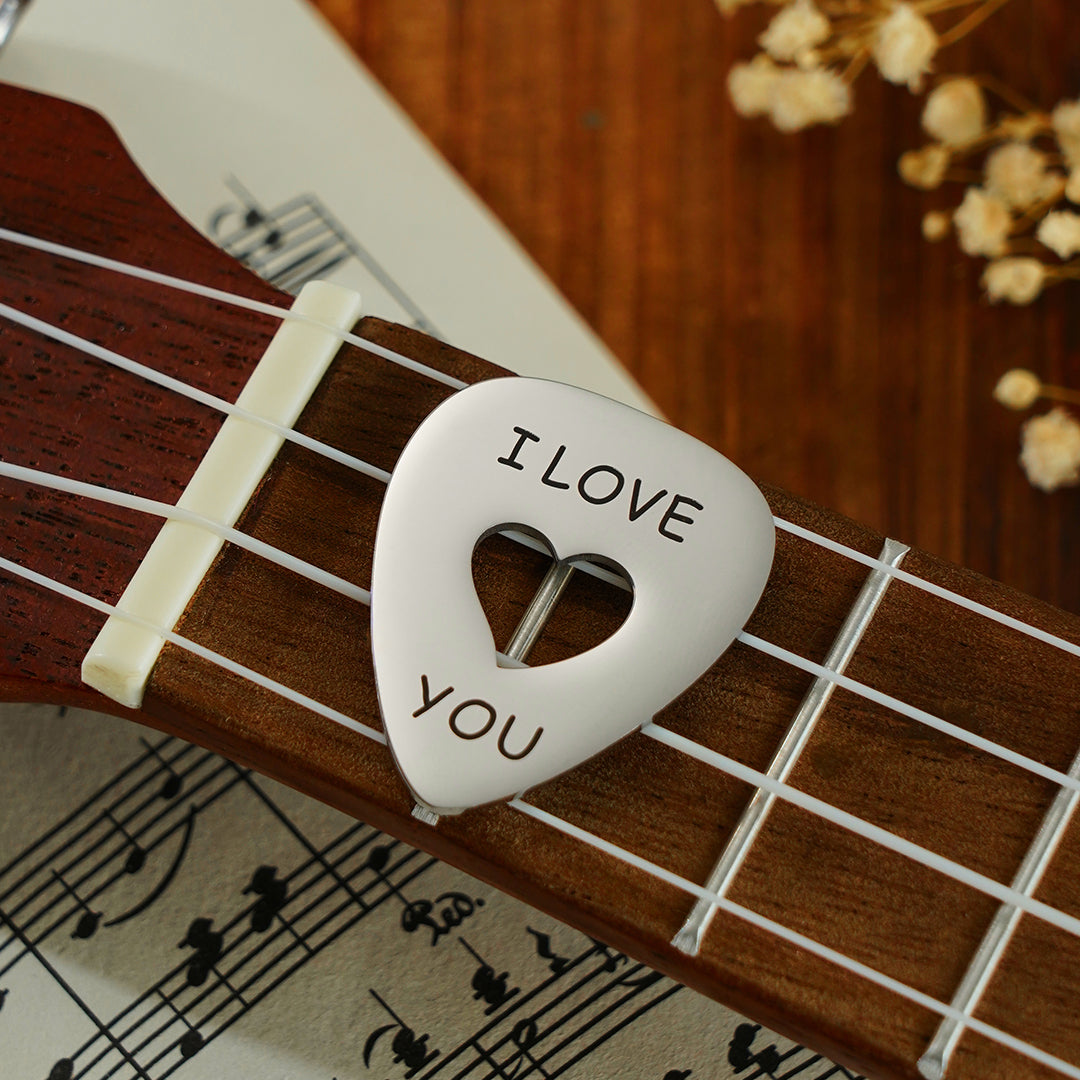 Custom Engraved Guitar Pick Heart-shaped Hollow Silver Commemorate Gifts