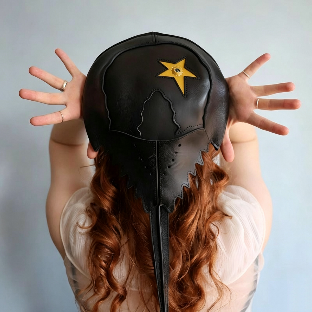 Horseshoe Crab Leather Hat Handcrafted Archive Fashion Unisex Cosplay Bonnet Avant-Garde Steampunk Helmet Cap Weird Creative Headwear