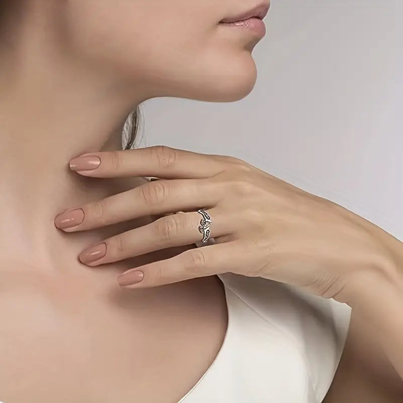 Ring with Corner Wing and Small Foot Design, Adjustable Sleeve Ring to Match Daily Wear, Perfect Gift for Moms