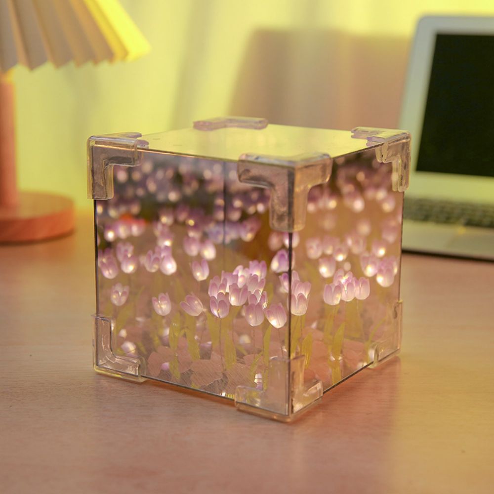 DIY Sea Cube Flower Tulip Lamp Kit Material Package Infinite Garden Acrylic Three-Dimensional Night Lamp Easy Assembly DIY Gift Gift for Girlfriends