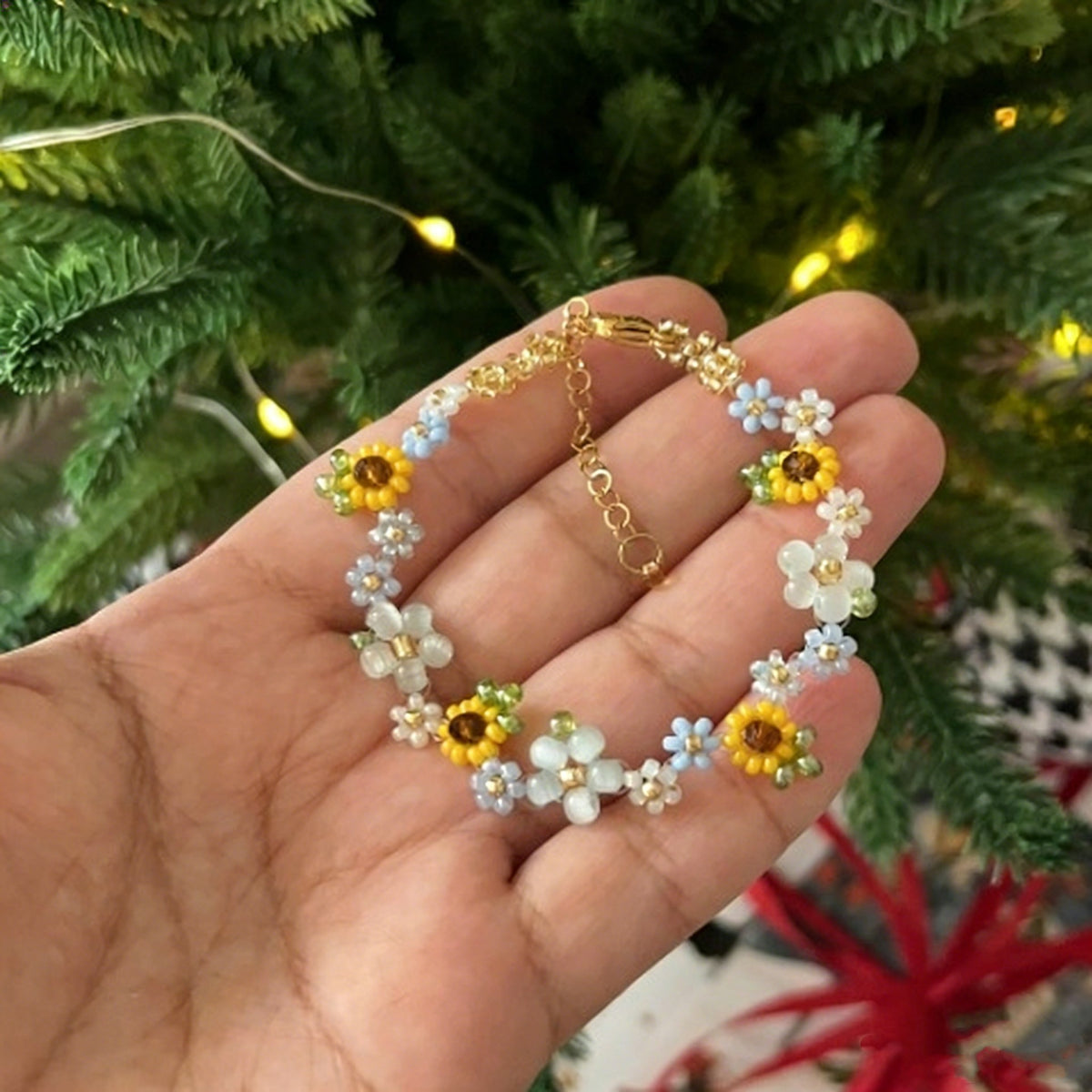 Sunflower Beaded Bracelet Cute Floral Charm Bracelet Colorful Beads Daisy Style Jewelry Gift for Girls