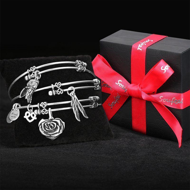 Hamasa Hand Charm Bangle