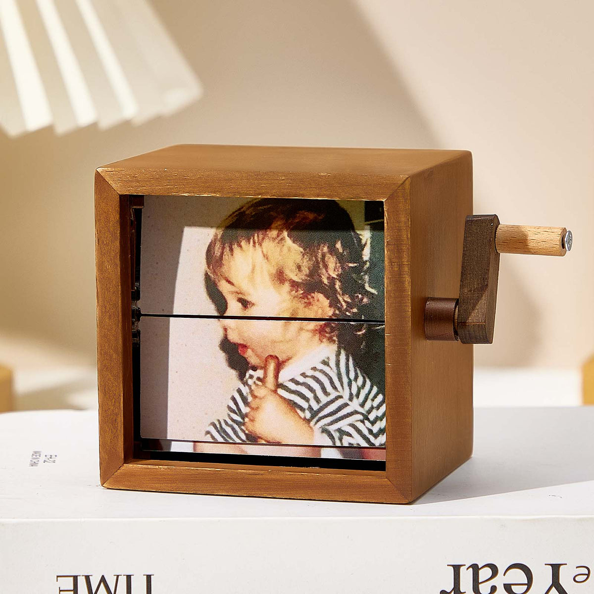 Custom Calendar Photo Flipbook Frame Animation Machine Mechanical Hand-cranked Flipbook Box Photo Album Mother's Day Gifts