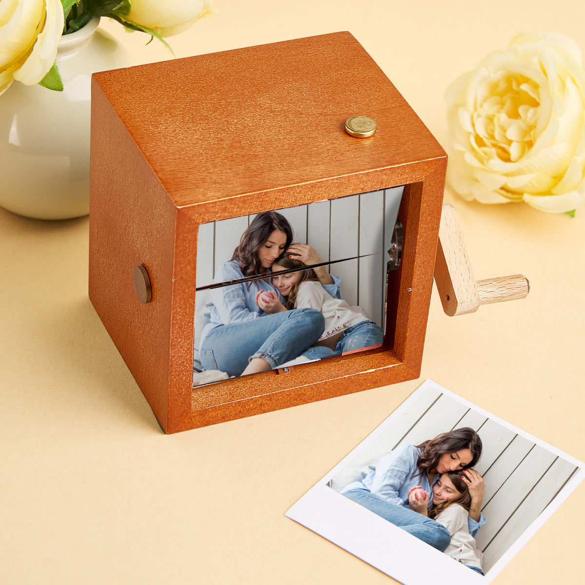 Custom Photo Flipbook Frame Animation Machine Mechanical Hand-cranked Flipbook Box Photo Album with Light Unique Valentine's Day Gifts