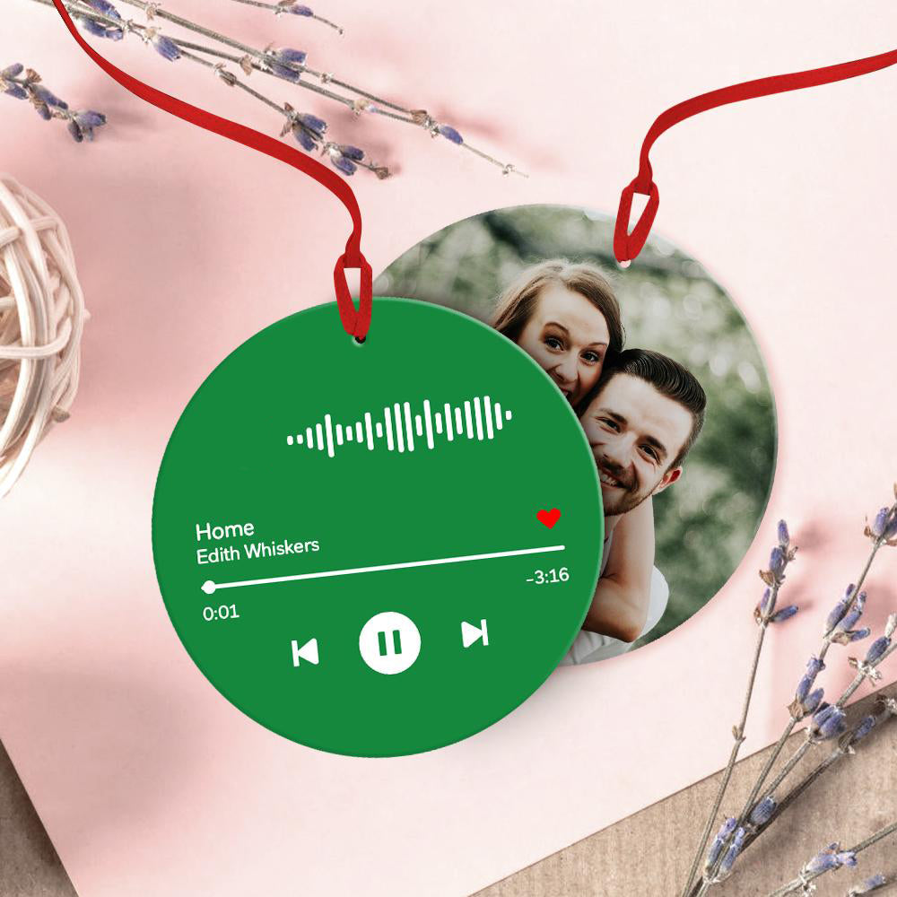 Scannable Music Code Ornaments Photo Hanging Ornament, Engraved Custom Music Song Ornament Green Gifts for Couple's