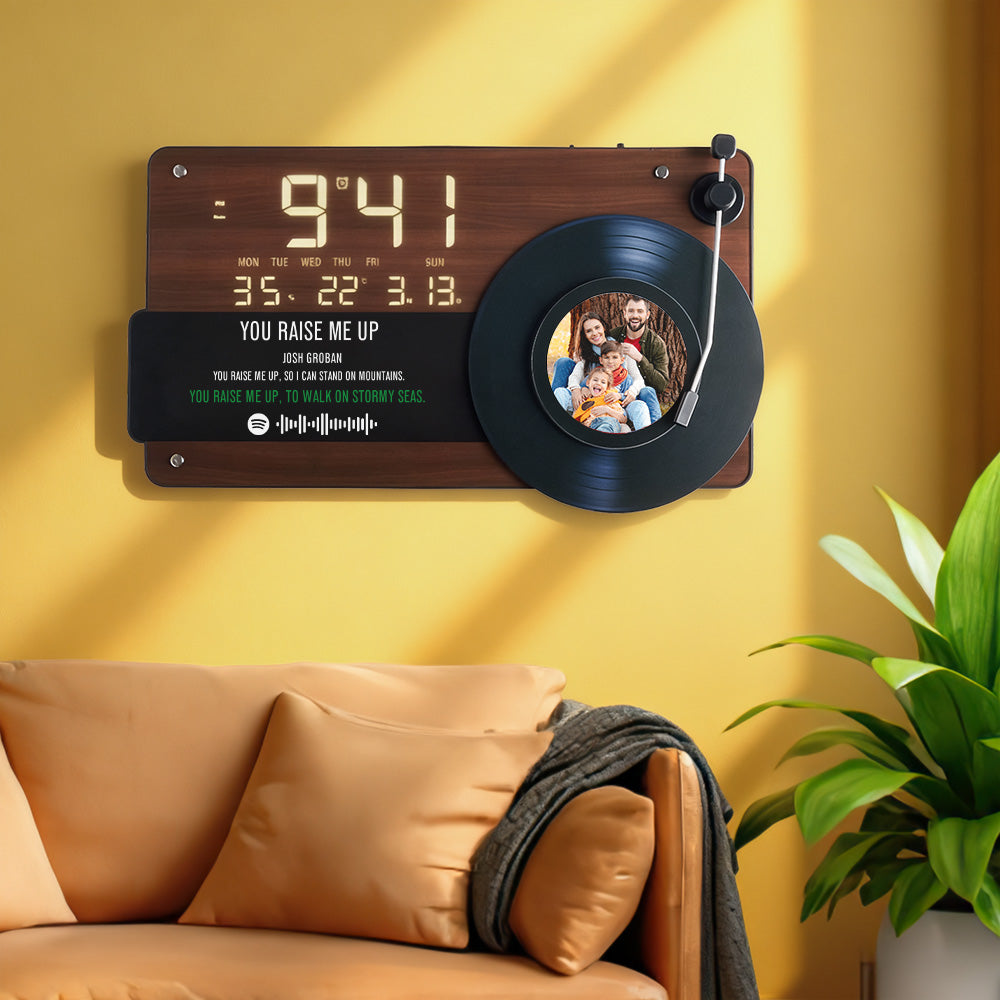 Custom Photo & Music Lyrics Vinyl Record Electronic Clock Wall Clock Decorative Painting Living Room Retro Clock Gift For Family