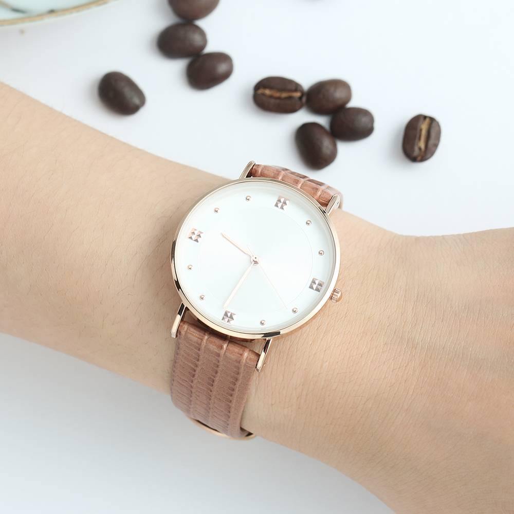 Casual Dial Watch Fashion Quartz Brown Leather Strap - Women's