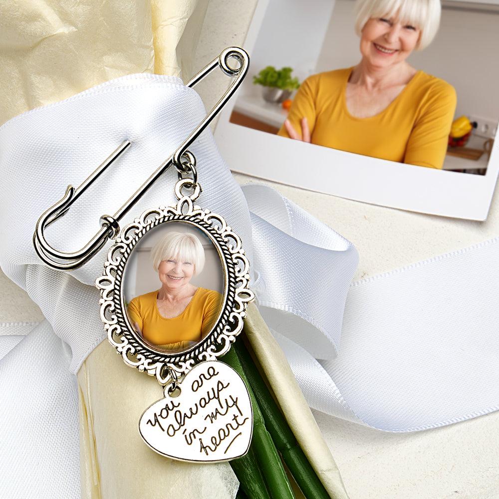 Personalized Angel Wings Pin Brooch Wedding Bouquet Photo Charm Wedding Memorial Gift for Bride