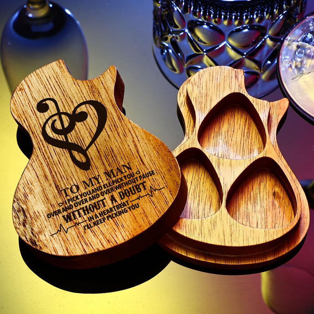 Guitar Wood Picks Box Guitar-shaped Picks Box Plectrum Container 3PCS Guitar Pick  Unique Gifts for Musician