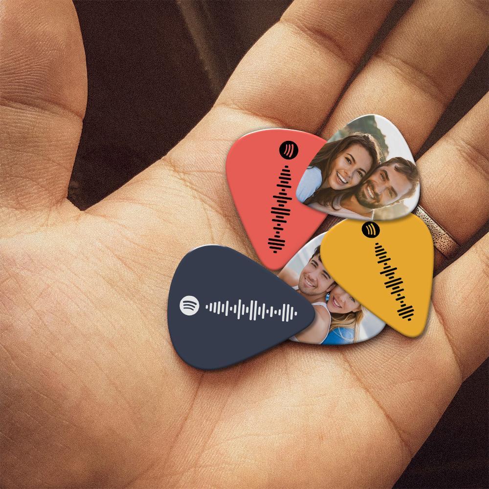 Scannable Spotify Code Guitar Pick, Engraved Custom Music Photo Guitar Pick Gifts  12 Pcs