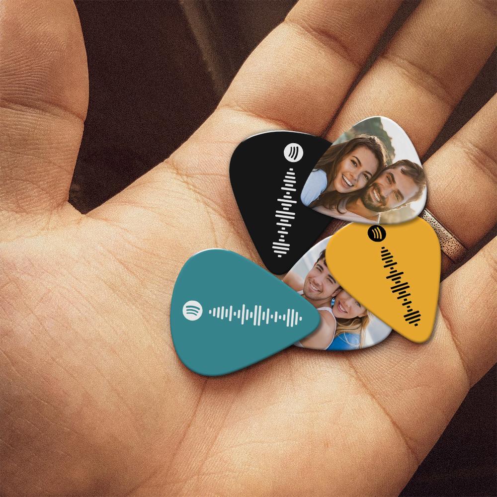 Scannable Spotify Code Guitar Pick, Engraved Music Song with Photo Guitar Pick Gifts for Baby 12Pcs
