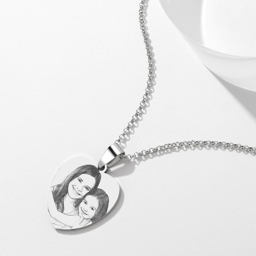 Scannable Spotify Code Necklace Engraved Heart Tag Necklace Custom Music Song Necklace Gifts for Girlfriend