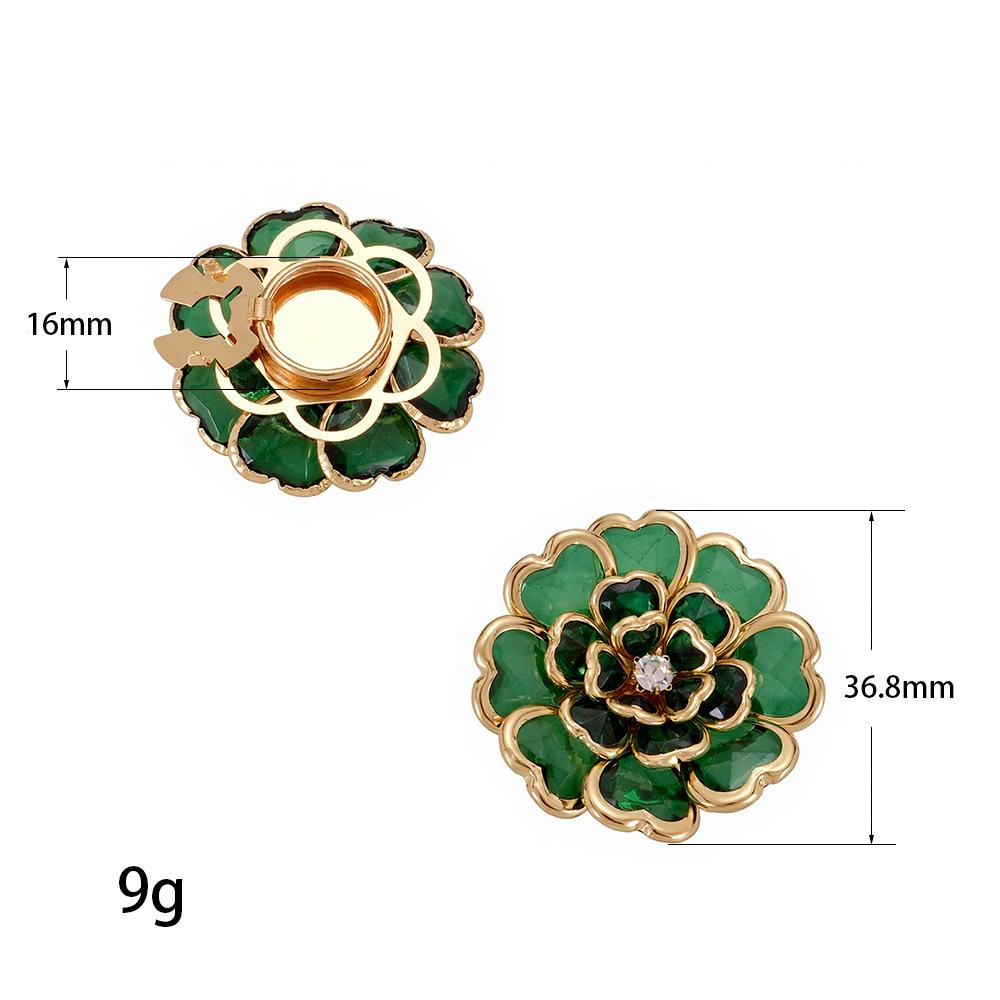 Camellia Flower Button Covers for Shirts Decorative Floral Cufflink Covers Acrylic Crystal Camellia Collar Clip Cuff Button Covers Fashion Jewelry Accessories for Women