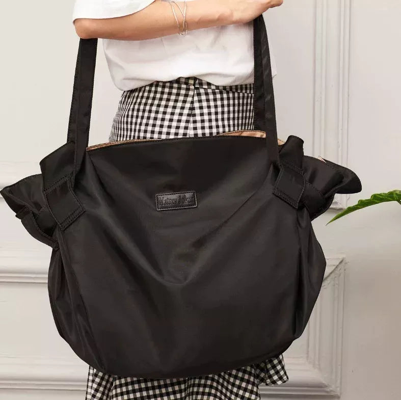 2-in-1 Travel Duffle Bag and Picnic Mat Large Capacity Foldable Shoulder Bag Convertible Camping Storage Tote Wear-Resistant Crossbody Bag for Women