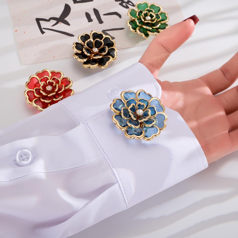 Camellia Flower Button Covers for Shirts Decorative Floral Cufflink Covers Acrylic Crystal Camellia Collar Clip Cuff Button Covers Fashion Jewelry Accessories for Women