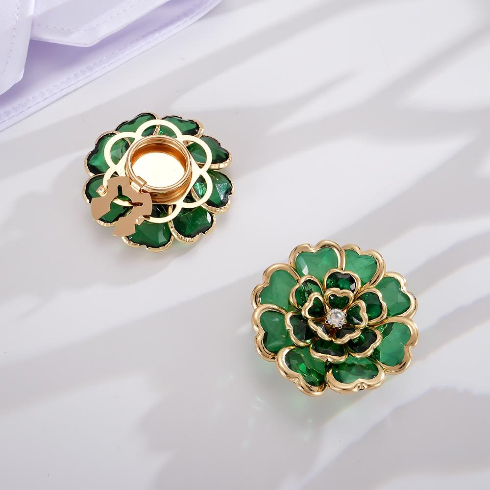 Camellia Flower Button Covers for Shirts Decorative Floral Cufflink Covers Acrylic Crystal Camellia Collar Clip Cuff Button Covers Fashion Jewelry Accessories for Women