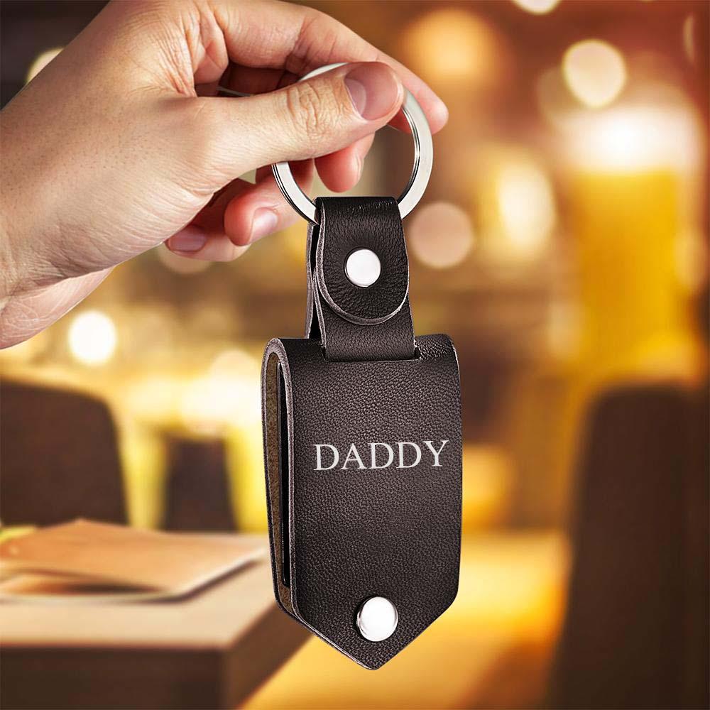 Scannable Music Code Keychain Custom Drive Safe Engraved Music Song Keychains Leather Gifts for Dad