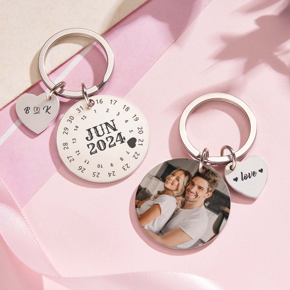 Personalized Calendar Keychain Date Keychain Significant Date Marker Best Anniversary Gift Valentine's Day Gifts For Couples