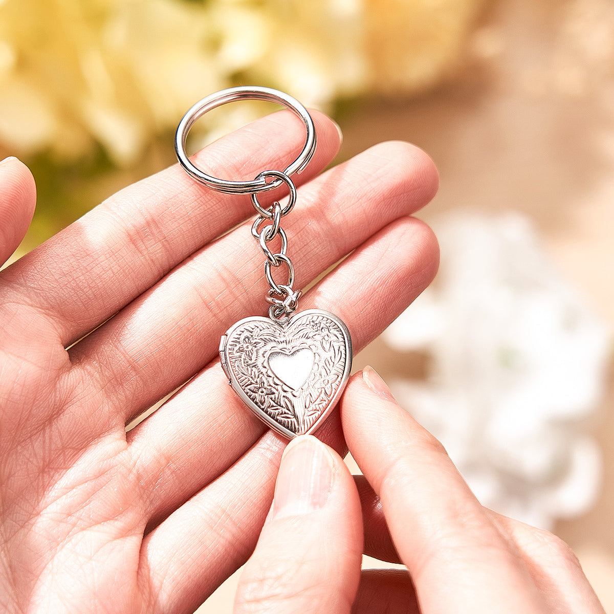 Custom Photo Keychain Braided Personality Photo Heart Locket Keychain