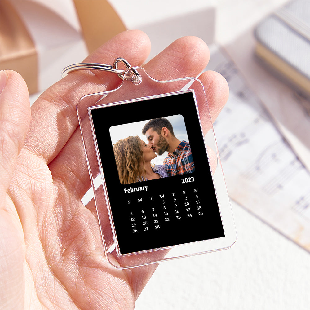 Custom Photo Engraved Calendar Keychain Personalized Colorful Acrylic Keychain Gifts for Couples