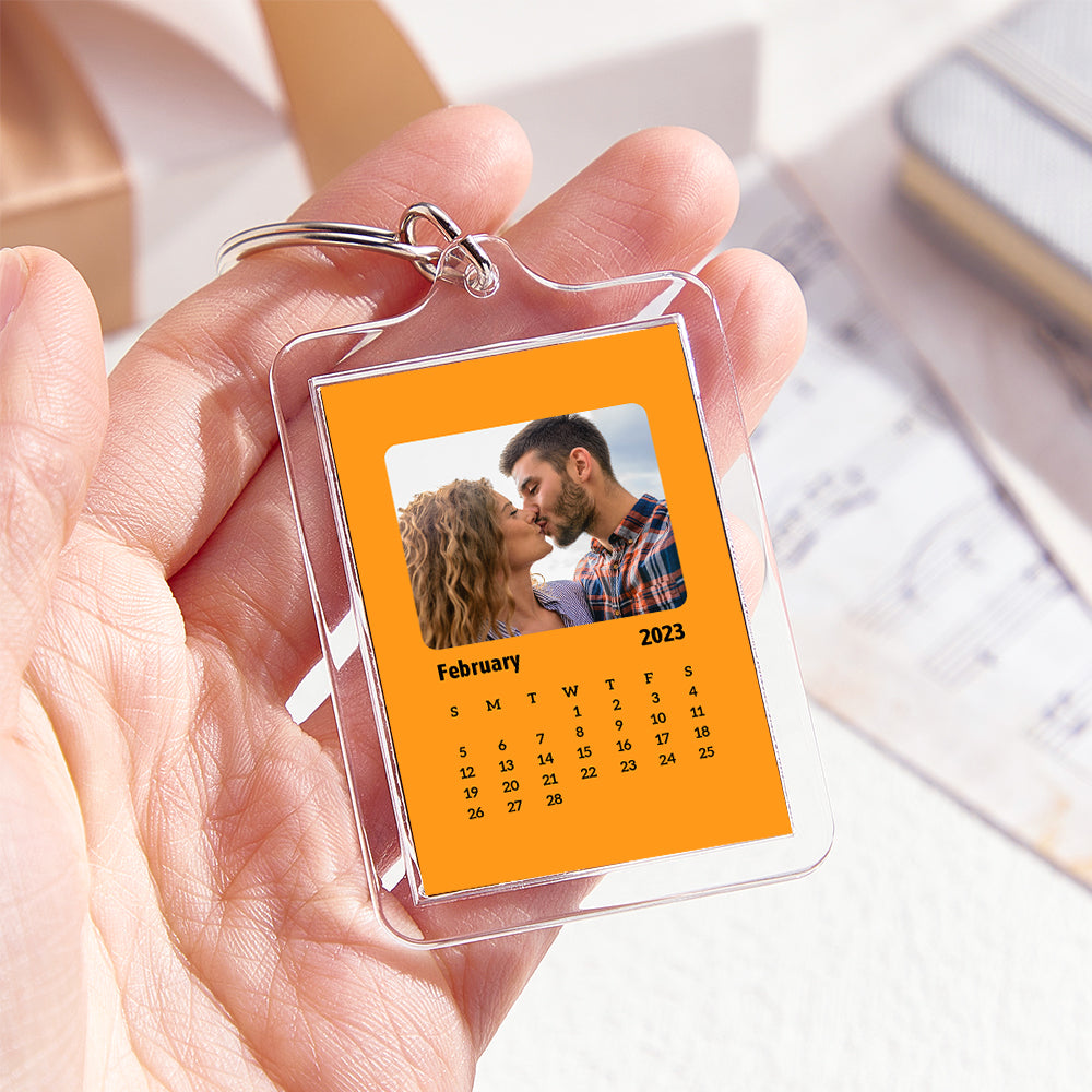 Custom Photo Engraved Calendar Keychain Personalized Colorful Acrylic Keychain Gifts for Couples