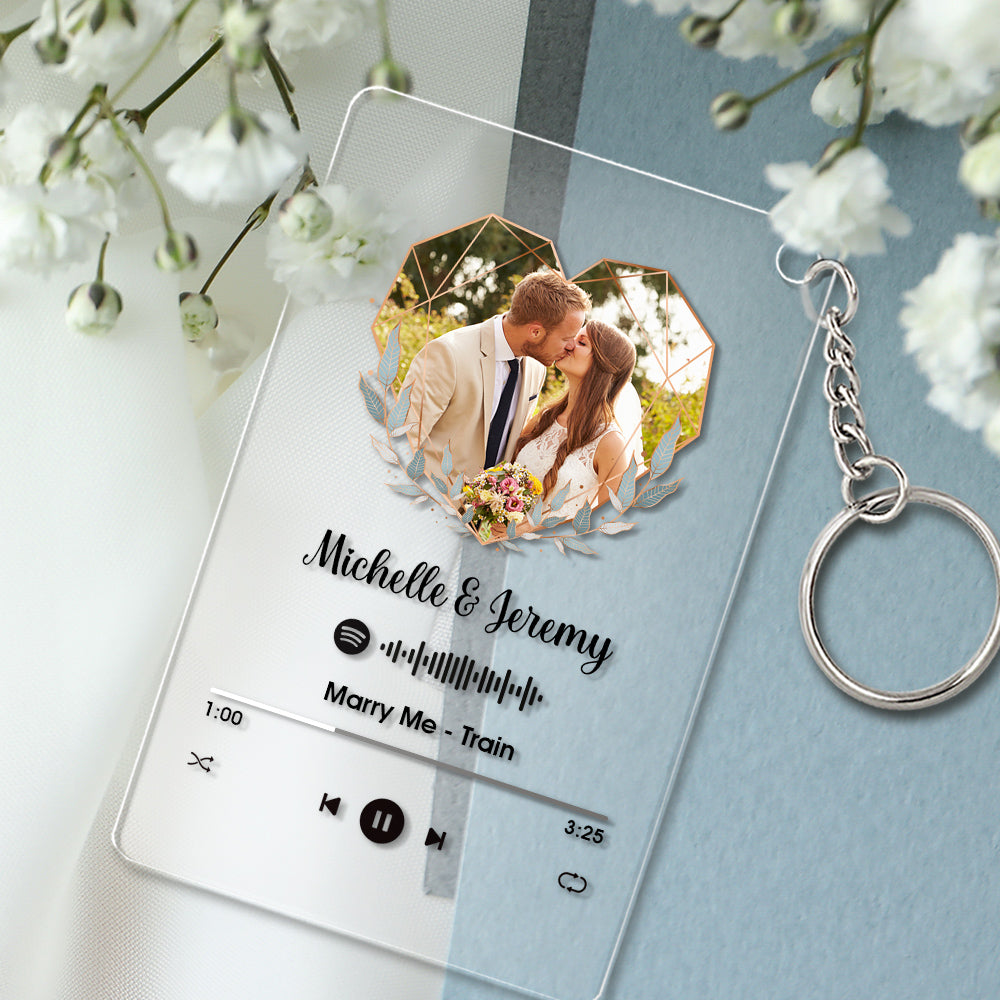 Custom Music Keychain & Nightlight Spotify Acrylic Plaque Heart-shaped Photo of Your Own Gift for Couple