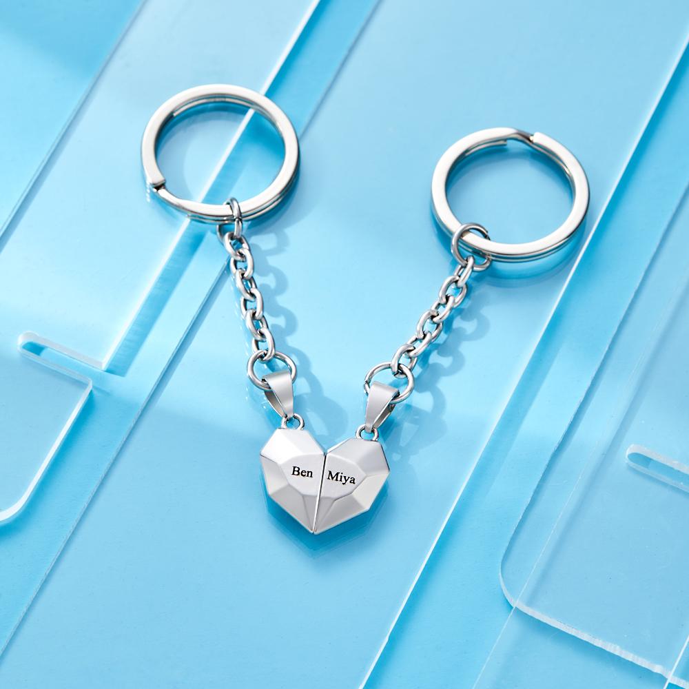 Custom Engraved Keychain Magnetic Matching Heart Keychains Gift for Couple
