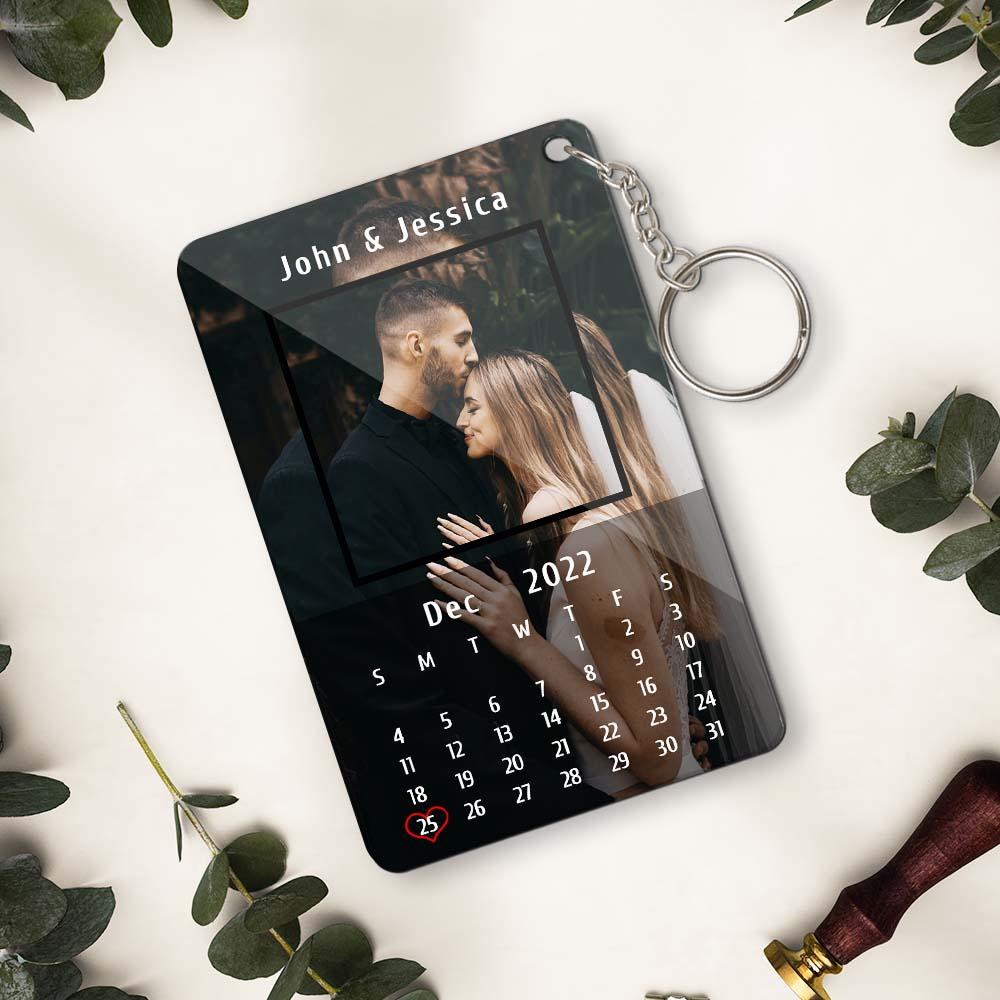 Custom Calendar Couples Keychain Photo and Text Keychain Gifts for Boyfriend Girlfriend Husband Wife
