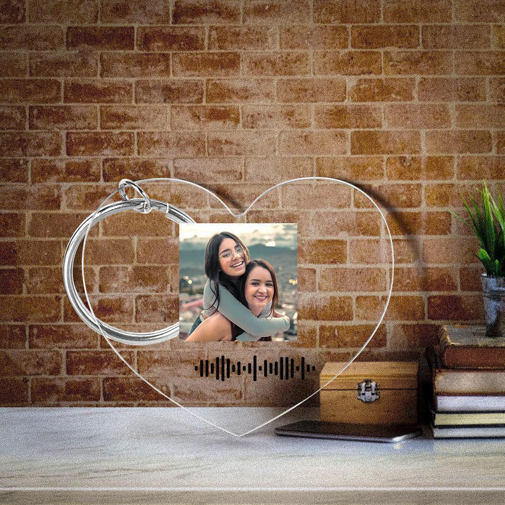 Scannable Music Code Keychain Music Favorite Song Photo Engraved Keychain Heart-shaped