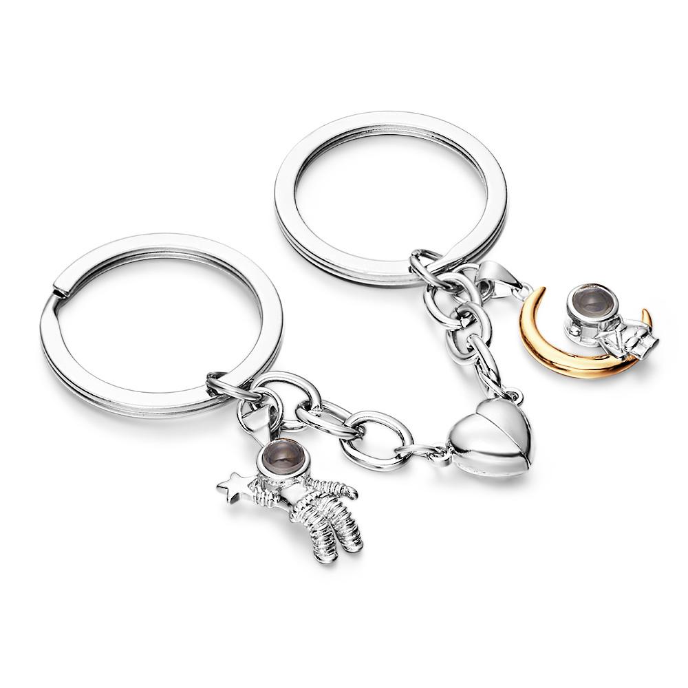 2pcs Couple Magnetic Heart & Spaceman Charm Projection Photo Key Chain Anniversary Gifts for Him