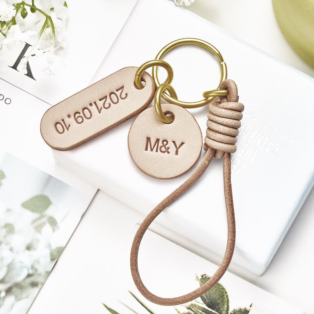 Custom Engraved Keychain Round Anniversary Date Keychain Gift for Anniversary