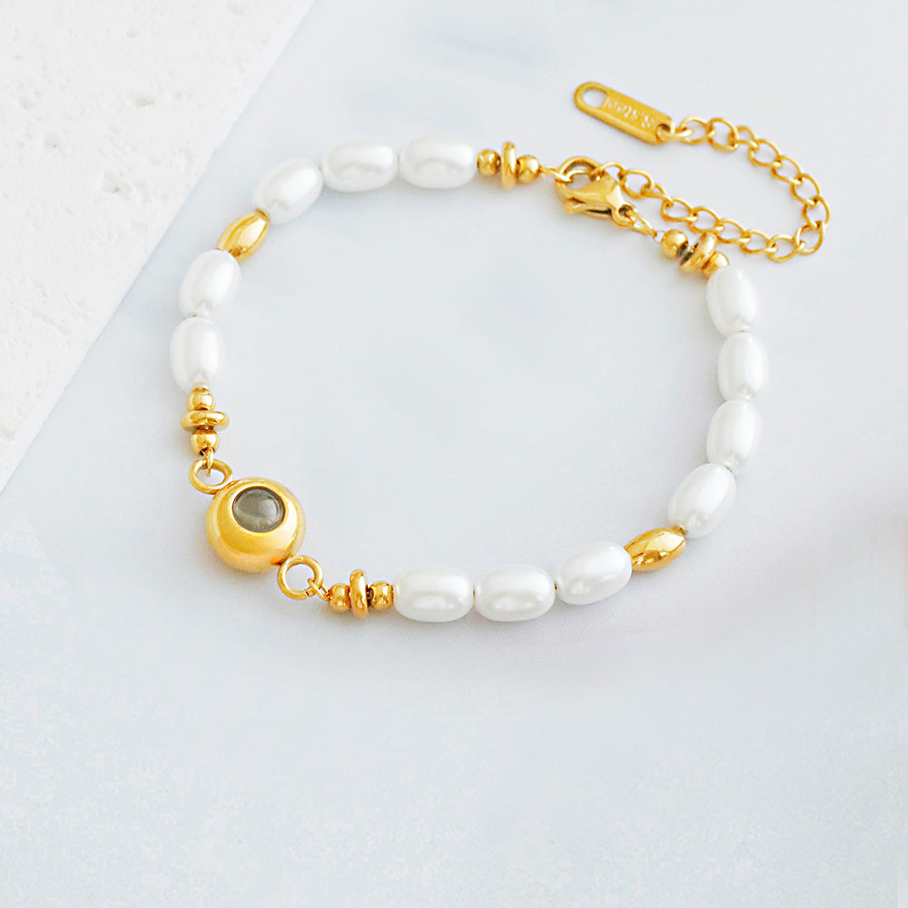 Personalized Photo Projection Circle Vintage Luxury Bracelet 18k Gold Plated Stainless Steel Pearl Bracelet Gift for Her