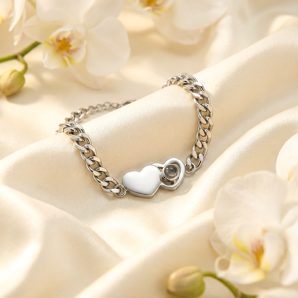 Custom Bracelet Personalized Photo Projection Bracelet Heart-Shaped Cuban Chain Bracelet Best Christmas Gift For Couples