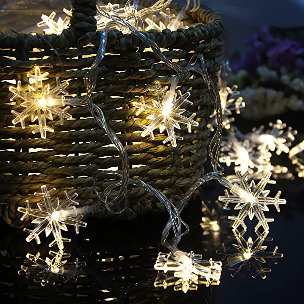 3 Lighting Colors Christmas Snowflake Decoration String Lights with Battery Operated Christmas Hanging Ornaments for Indoor Outdoor Holiday Christmas New Year Party Decorations