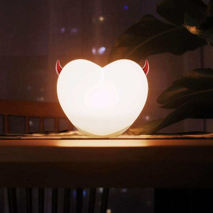 Creative Colorful Heart Night Light Heart Patting Lamp Bedroom Ddecoration