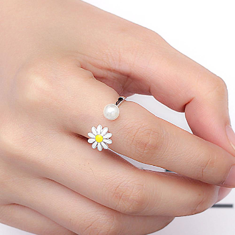 Anxiety Ring Rotating Daisy Flower Opening Ring Anniversary Birthday Gifts For Women Girls