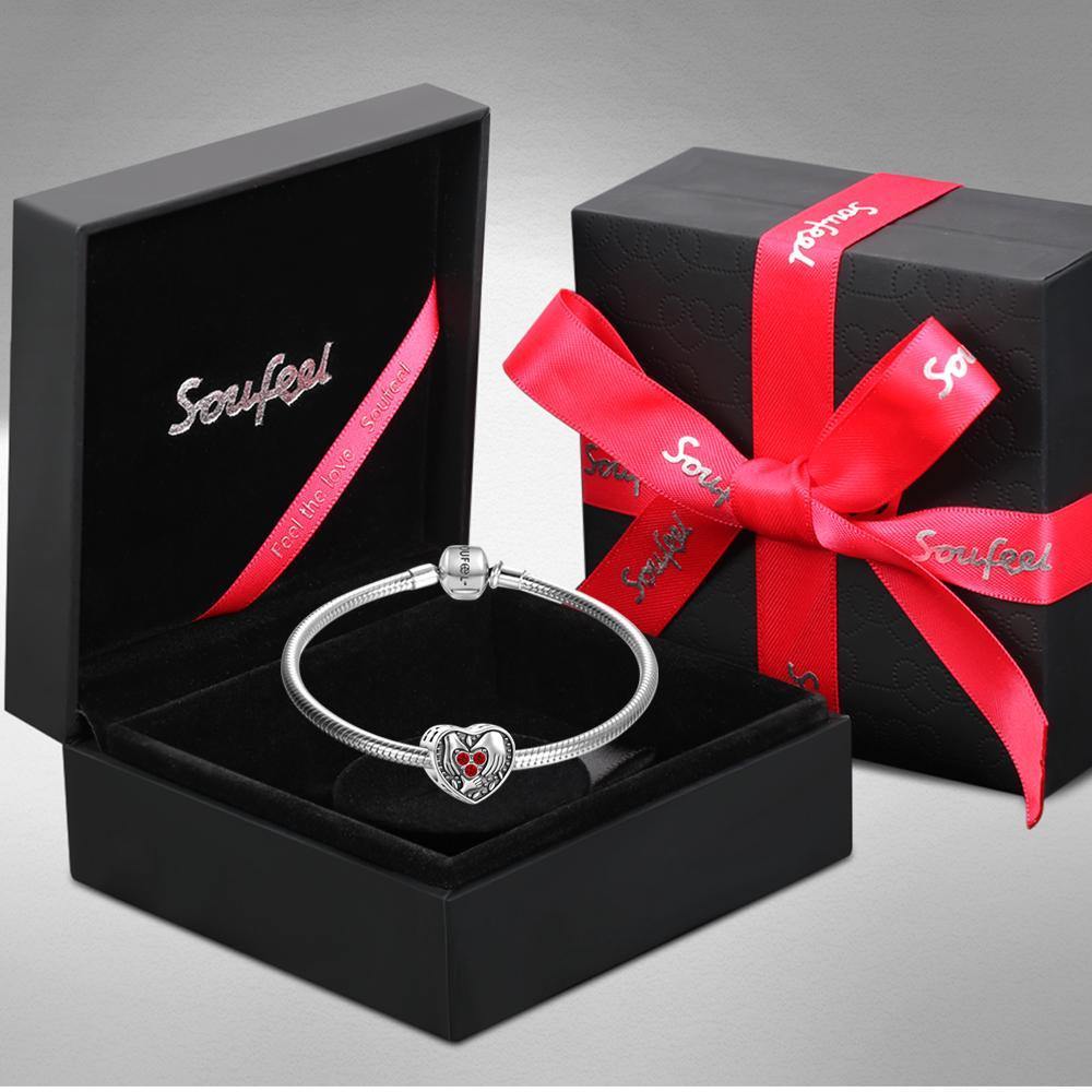 A Loving Family Heart-shaped Silver Soufeel Charm