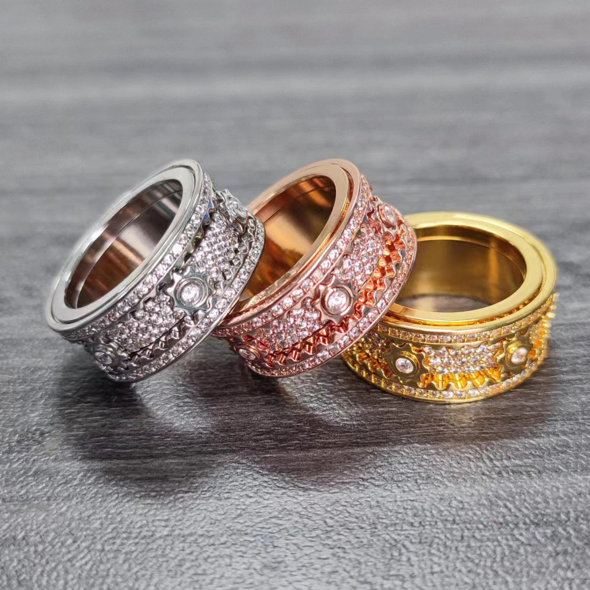Rotating Starry Ring Full-Diamond Ring - Anxiety Relief Fidget Gift