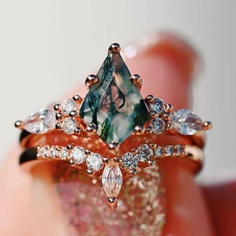 Moss Agate Engagement Ring Set Kite Cut Natural Moss Agate Bridal Ring Set Rose Gold Curved Stacking Wedding Band 2-Piece Vintage Jewelry Set for Women