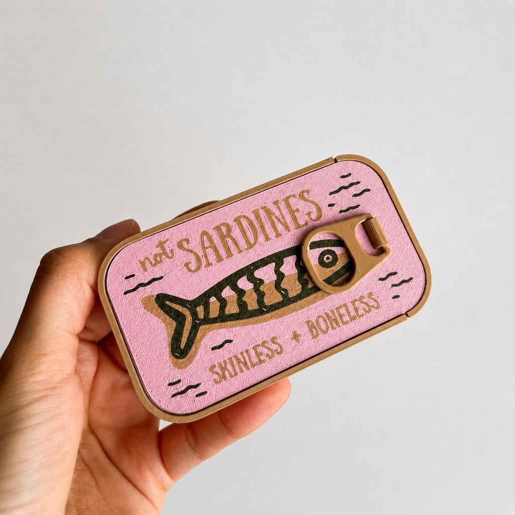 Fish Can Travel Jewelry Box – Cute Portable Jewelry Organizer Case for Rings, Earrings & Necklaces