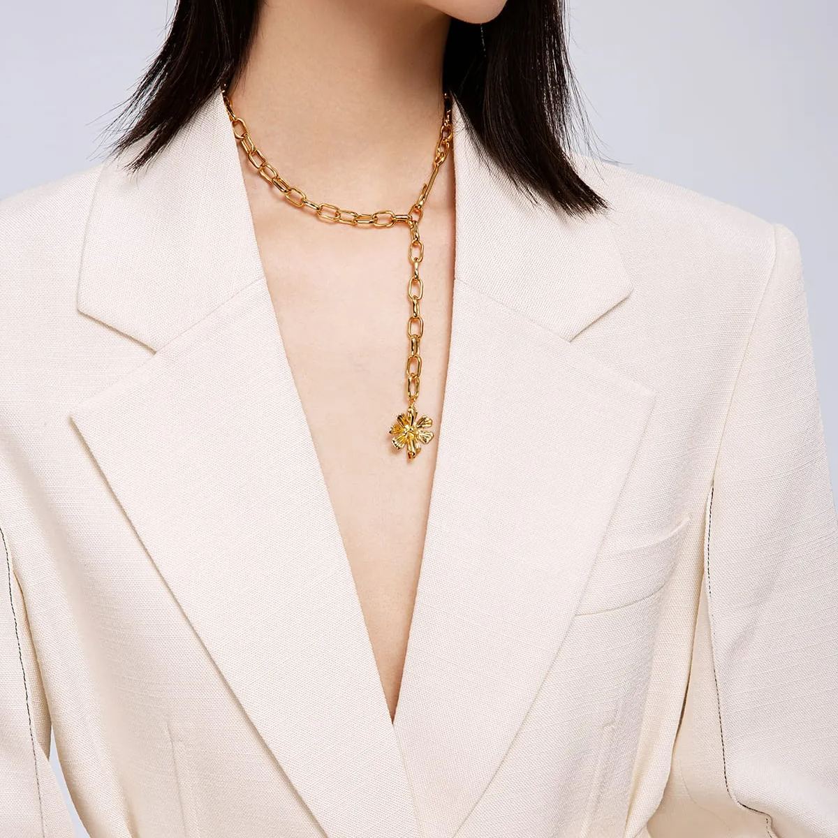 Cosmos Collection Flower Silver And Golden Choker