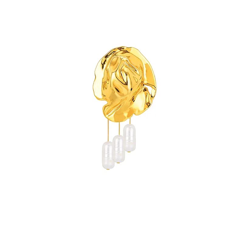 Shells Collection WithThree Pearls Brooch