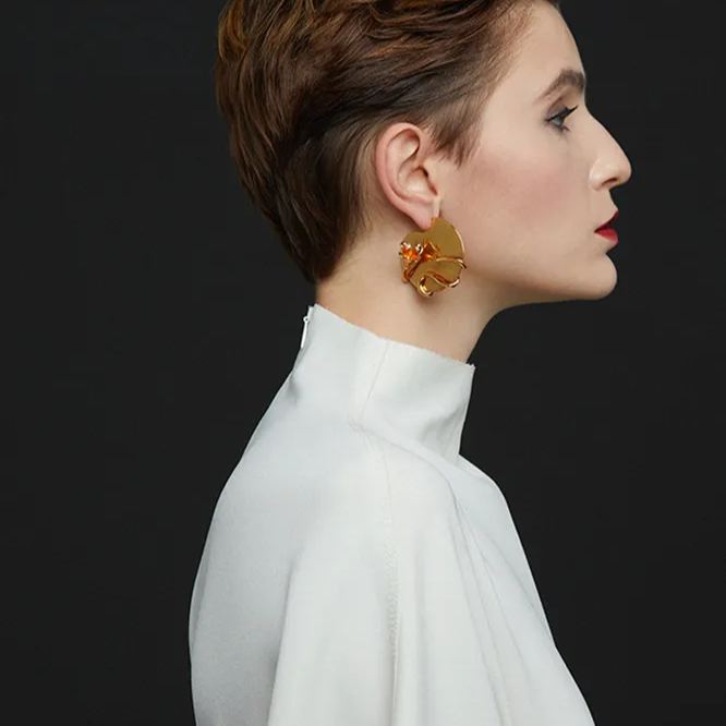 Tulip Collection Flower Ear Hook With White Corundum