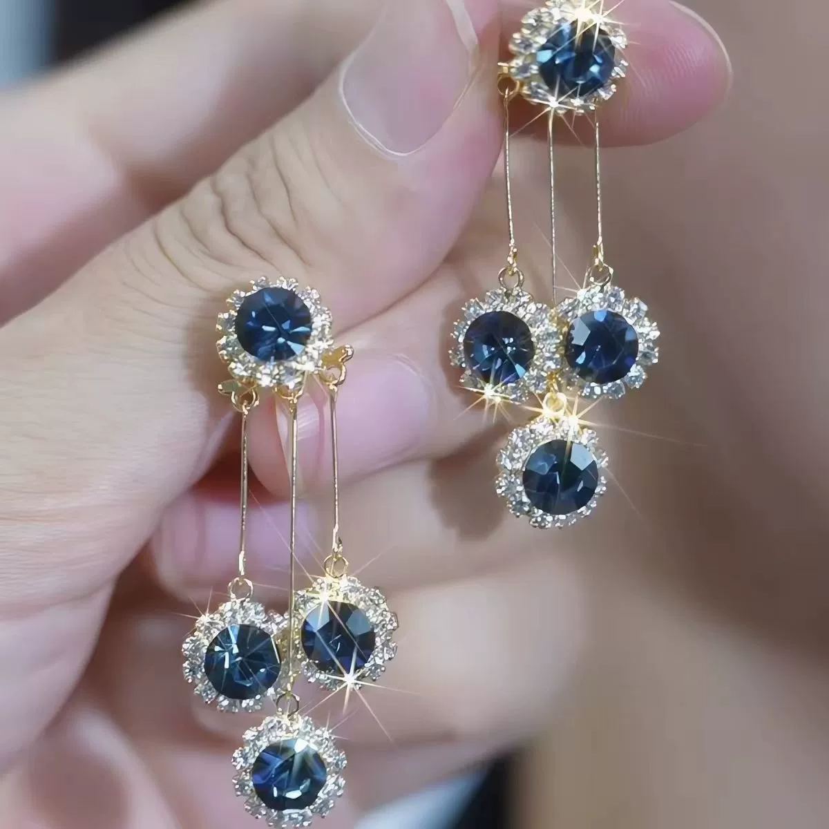 2-in-1 French Hepburn Crystal Tassel Earrings Convertible Sparkling Cubic Zirconia Studs with Detachable Long Drop Fringe Korean Style Statement Earrings for Women