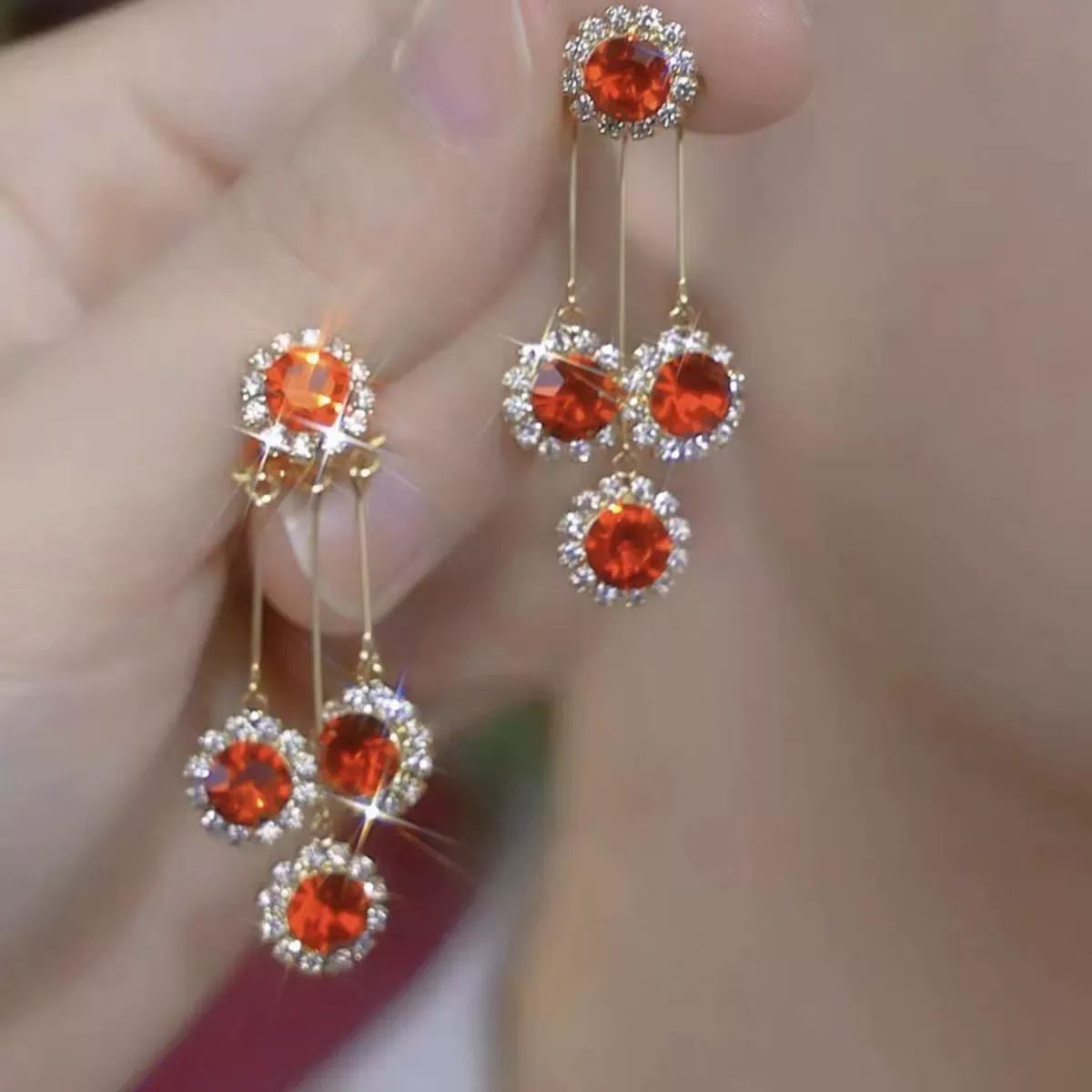 2-in-1 French Hepburn Crystal Tassel Earrings Convertible Sparkling Cubic Zirconia Studs with Detachable Long Drop Fringe Korean Style Statement Earrings for Women