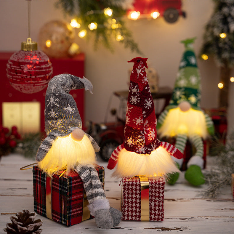 Glowing Gnome Christmas Faceless Dwarf LED With Batteries Doll Merry Christmas Home Decoration Navidad Natal Gift Red Grey Green Doll Xmax Gifts