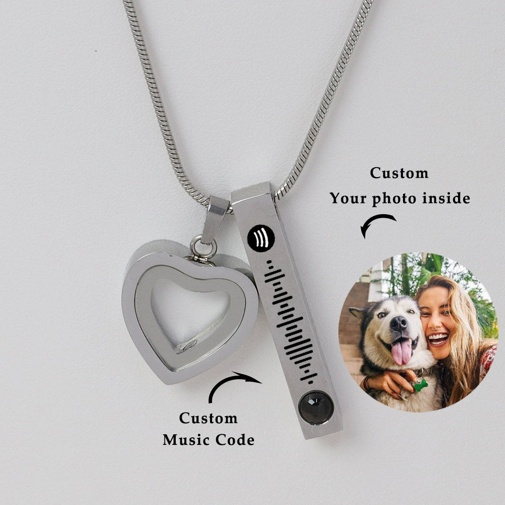 Pet Ashes Projection Necklace Spotify Code Necklace Glass Pendant Heart-Shaped Urn Necklace Custom Photo Stainless Steel Necklace For Pet Lover